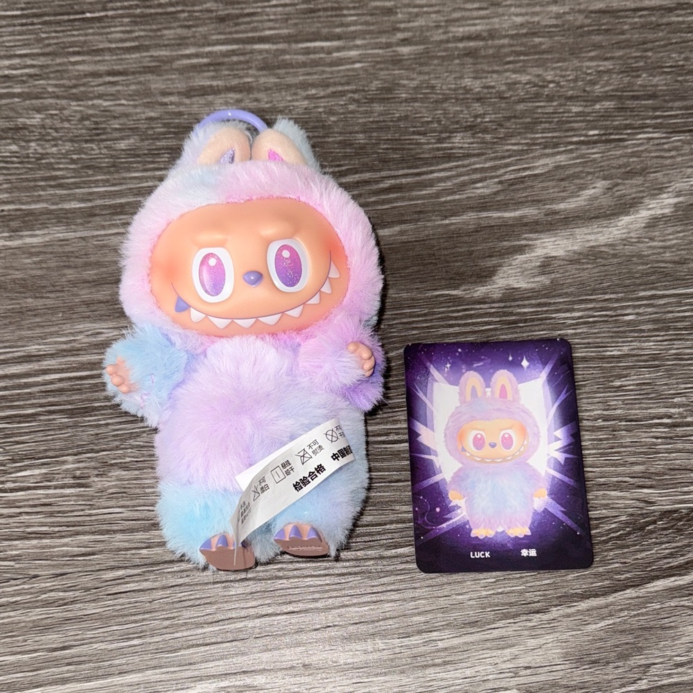 Popmart Labubu Big Into Energy Luck